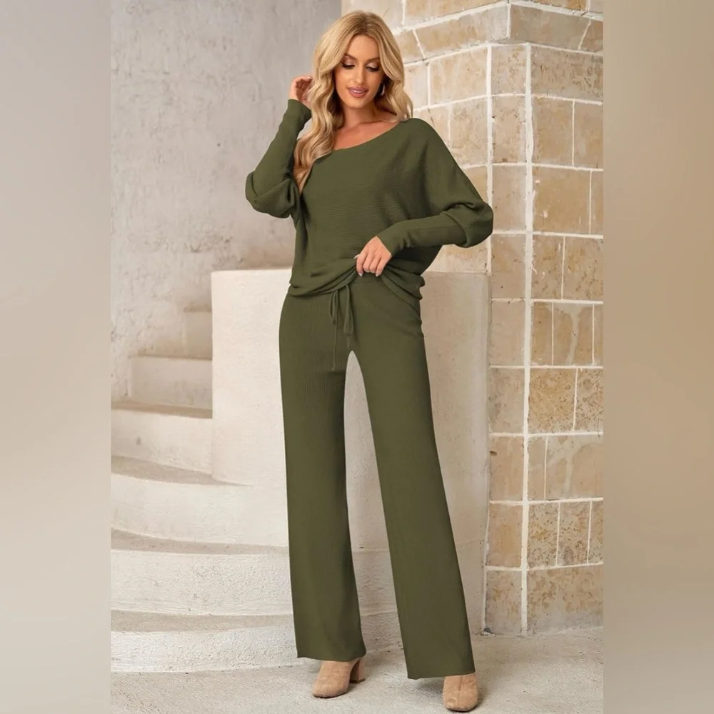 Women's Olive Green Jogger Set - Picture 2 of 4